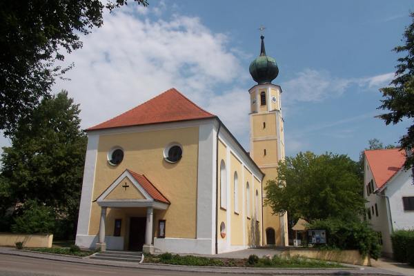 Pfarrkirche St. Michael Kfering
